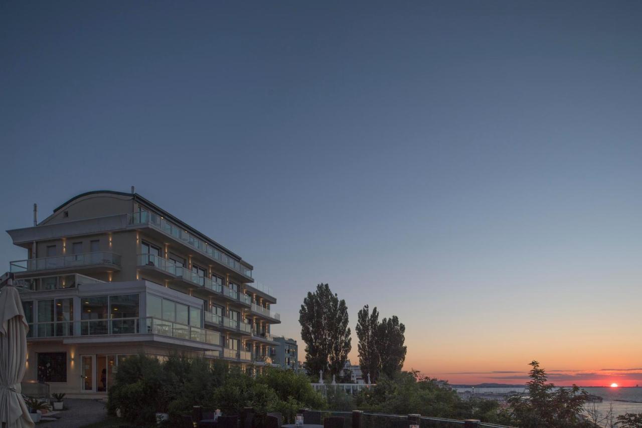 Hotel Sans Souci Gabicce Mare Exterior photo